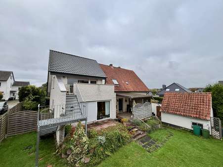 Außen 3 Außen 3 - Zweifamilienhaus in 32278 Kirchlengern mit 190m² kaufen