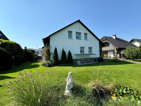 Hauptansicht - Einfamilienhaus in 32584 Löhne mit 142m² kaufen