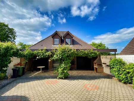 Hinterhof - Einfamilienhaus in 32584 Löhne mit 175m² kaufen