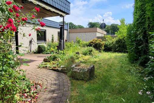 Garten - Reihenendhaus in 32120 Hiddenhausen mit 135m² kaufen