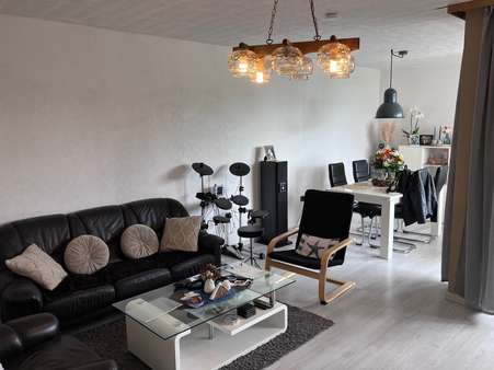Wohn-/Esszimmer - Etagenwohnung in 32051 Herford mit 94m² kaufen