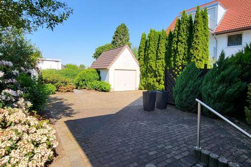 Garten mit Garage - Einfamilienhaus in 32120 Hiddenhausen mit 175m² kaufen