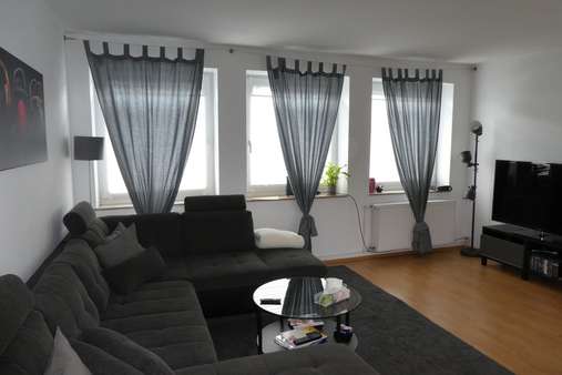 Wohn-/Esszimmer Wohnung 8 - Etagenwohnung in 33602 Bielefeld mit 154m² günstig kaufen