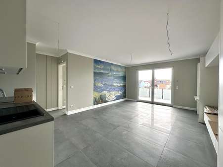 Wohn-/ Esszimmer mit offener Küche - Beispiel - Etagenwohnung in 63796 Kahl mit 56m² kaufen