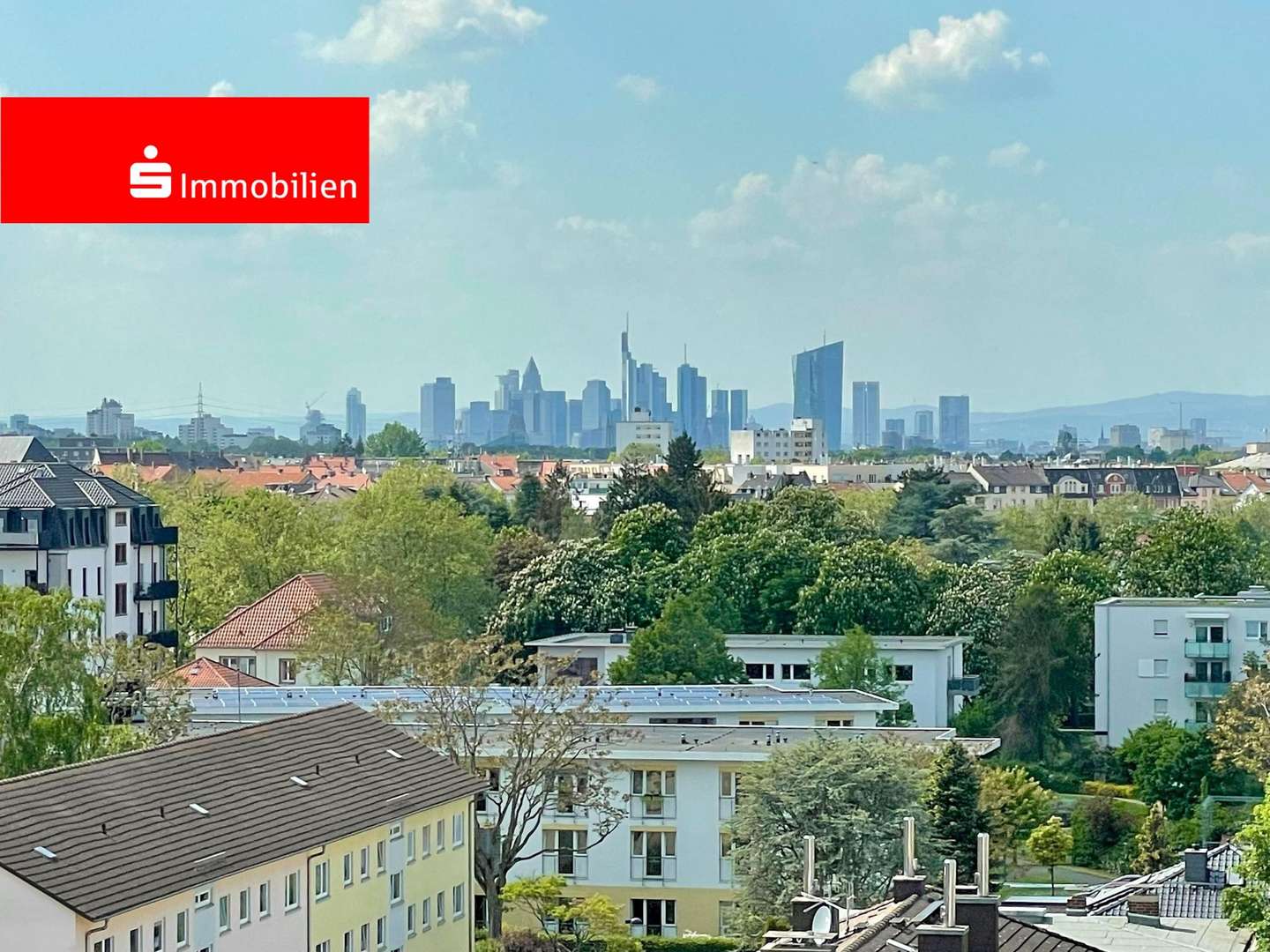 Skyline-Blick - Etagenwohnung in 63071 Offenbach mit 100m² kaufen