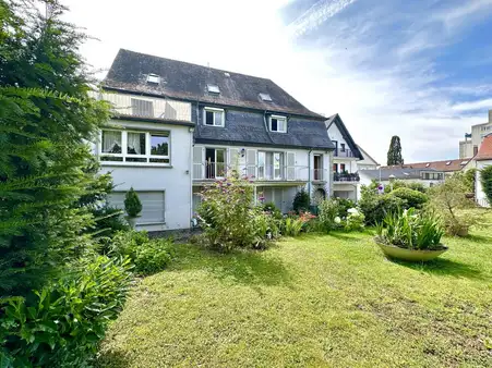 4-Familienhaus mit Baugrundstück inkl. Baugenehmigung! Friedrichsdorf - Altstadt