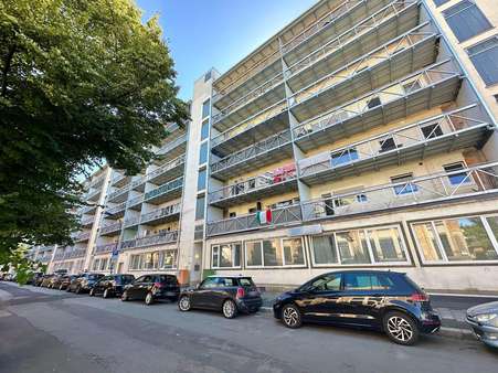 Vorderansicht - Dachgeschosswohnung in 63067 Offenbach mit 81m² kaufen