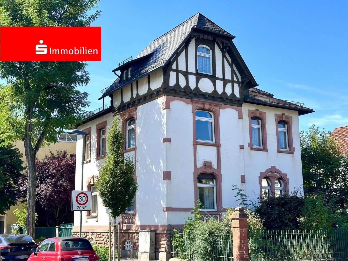 Vorderansicht Vorderansicht - Villa in 63071 Offenbach mit 216m² kaufen