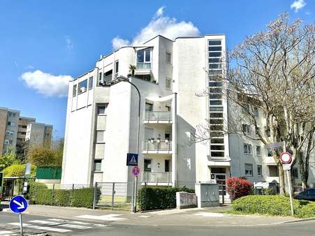 Vorderansicht - Etagenwohnung in 63073 Offenbach mit 98m² kaufen