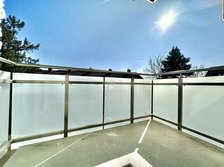 Balkon - Etagenwohnung in 63150 Heusenstamm mit 33m² kaufen