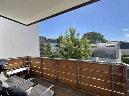 Balkon - Etagenwohnung in 63067 Offenbach mit 54m² kaufen