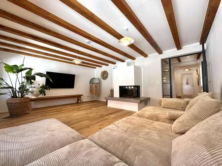 Wohnzimmer - Einfamilienhaus in 63128 Dietzenbach mit 156m² kaufen