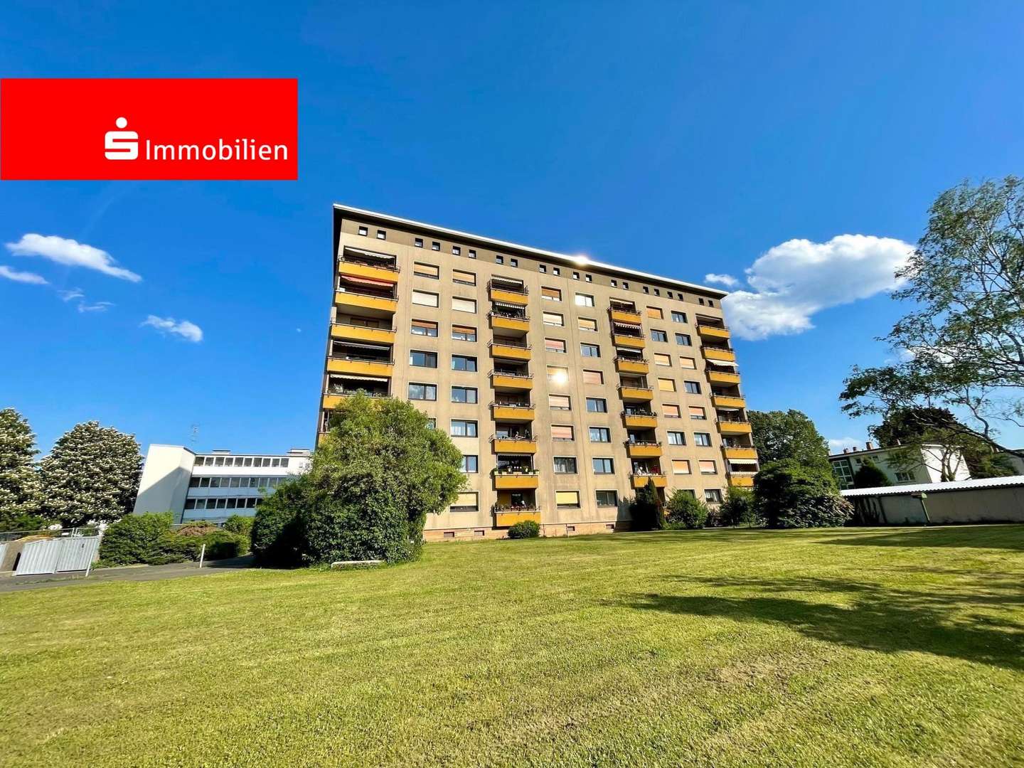 Rückansicht Rückansicht - Etagenwohnung in 63071 Offenbach mit 78m² kaufen