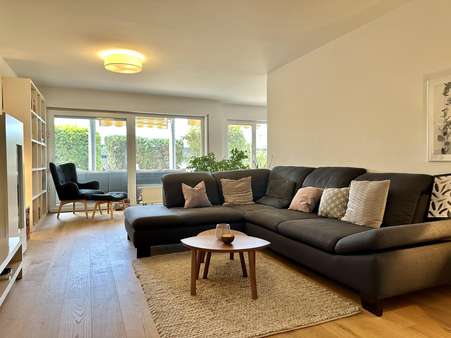 Wohnbereich - Erdgeschosswohnung in 63075 Offenbach mit 120m² kaufen