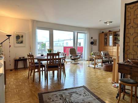 Wohn-/ Esszimmer Wohn-/ Esszimmer - Penthouse-Wohnung in 63065 Offenbach mit 68m² kaufen