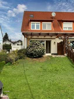 Garten - Doppelhaushälfte in 61130 Nidderau mit 109m² kaufen