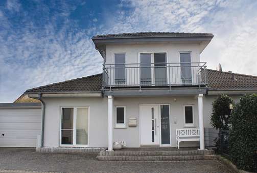 Frontansicht - Einfamilienhaus in 63543 Neuberg mit 134m² kaufen