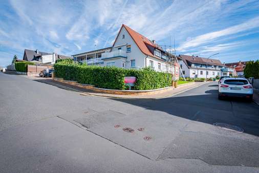 Eckansicht - Zweifamilienhaus in 63579 Freigericht mit 170m² kaufen