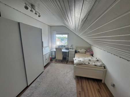 Schlafen 2 Schlafen 2 - Etagenwohnung in 63452 Hanau mit 85m² kaufen