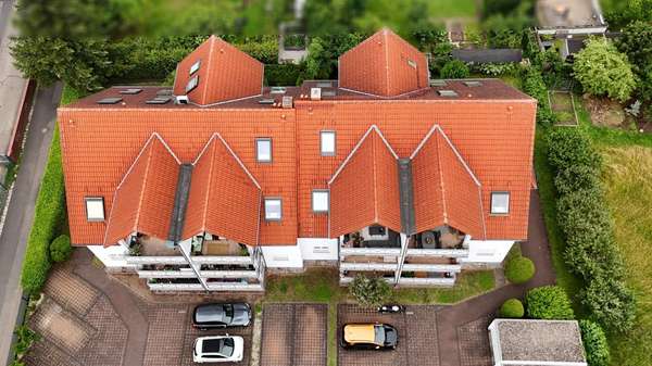 Gesamtobjekt von Oben - Maisonette-Wohnung in 63538 Großkrotzenburg mit 82m² kaufen