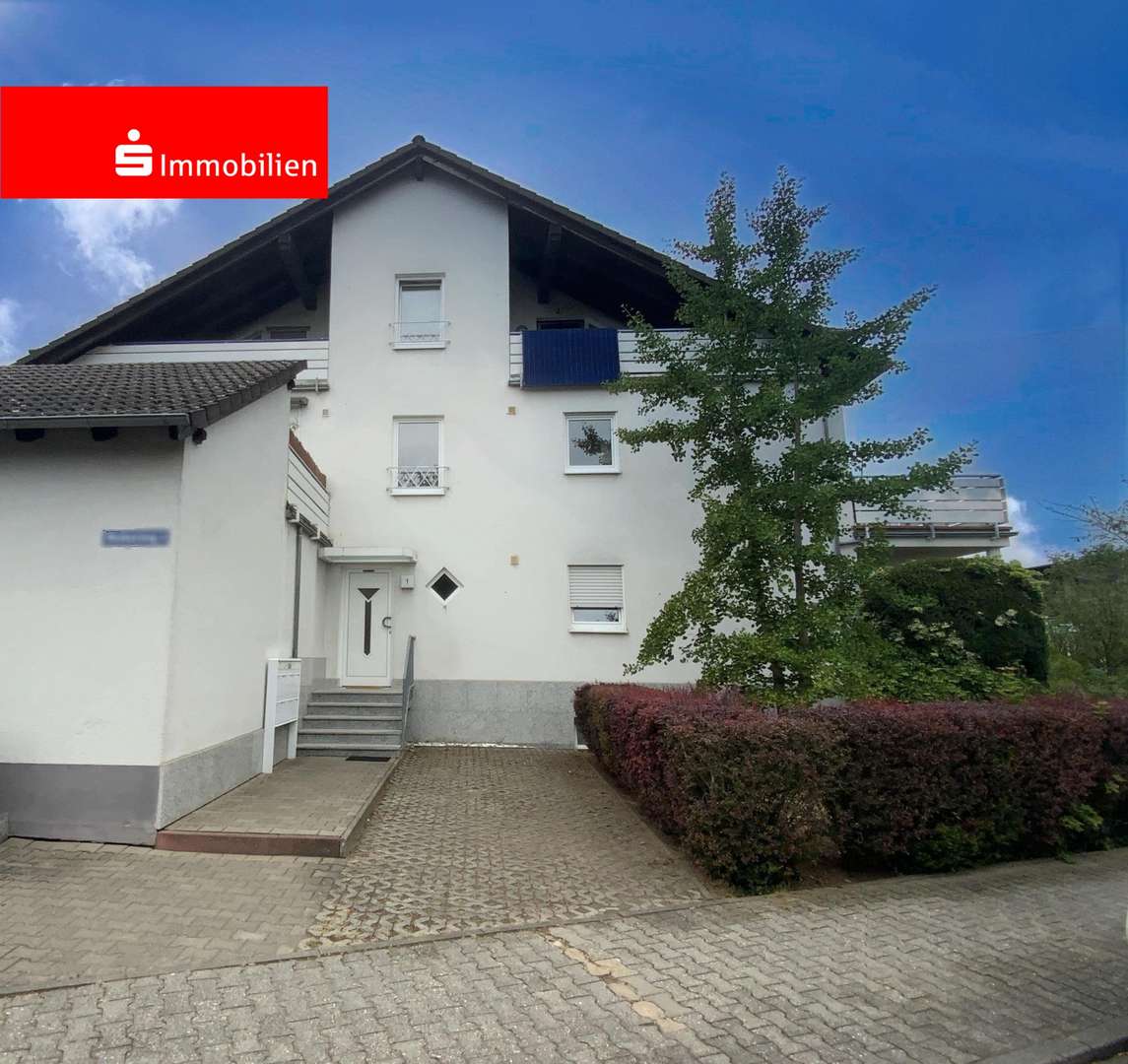 Frontansicht Frontansicht - Dachgeschosswohnung in 63456 Hanau mit 53m² kaufen