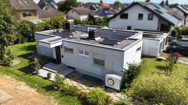 Drohnenaufnahme - Bungalow in 63543 Neuberg mit 181m² kaufen