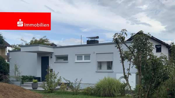 Frontansicht - Bungalow in 63543 Neuberg mit 181m² kaufen