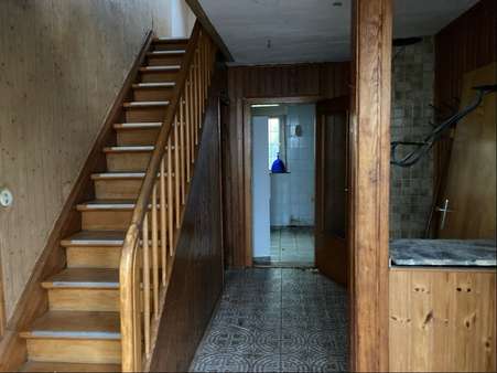 Treppe Treppe - Zweifamilienhaus in 64372 Ober-Ramstadt mit 189m² kaufen