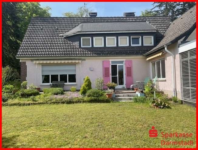Außenansicht / Garten - Einfamilienhaus in 64367 Mühltal mit 207m² kaufen