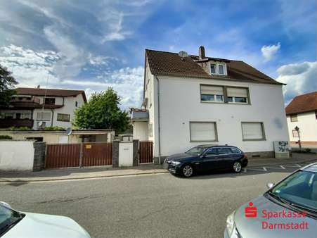 Seintenansicht - Mehrfamilienhaus in 64380 Roßdorf mit 103m² kaufen