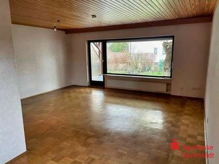 Wohnzimmer - Doppelhaushälfte in 64319 Pfungstadt mit 152m² kaufen