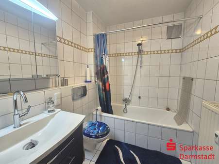 Badezimmer - Etagenwohnung in 64331 Weiterstadt mit 75m² kaufen