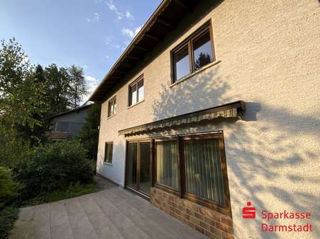 Terrasse mit Gartenzugang Terrasse mit Gartenzugang - Einfamilienhaus in 64853 Otzberg mit 119m² kaufen