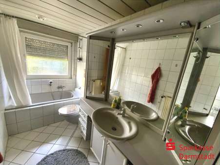 Badezimmer - Erdgeschosswohnung in 64839 Münster mit 72m² kaufen