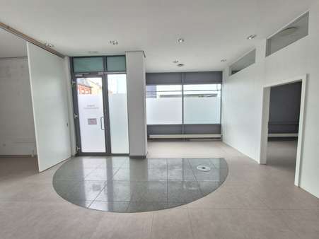 Eingangsbereich Eingangsbereich - Büro in 64372 Ober-Ramstadt mit 114m² mieten
