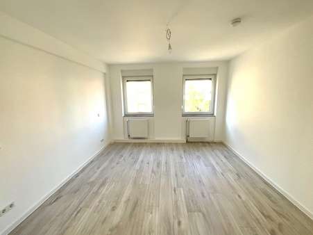 Schlafzimmer Schlafzimmer - Etagenwohnung in 64289 Darmstadt mit 76m² mieten