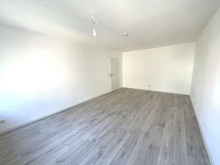 Wohnzimmer Wohnzimmer - Etagenwohnung in 64289 Darmstadt mit 76m² mieten