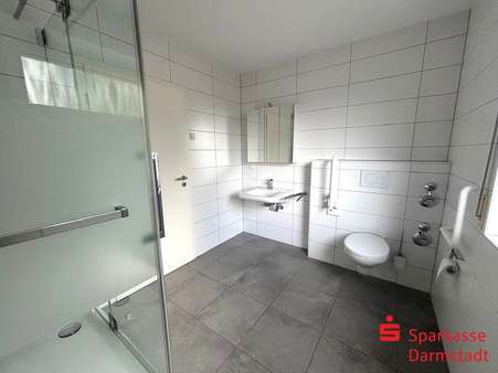 Badezimmer Badezimmer - Etagenwohnung in 64295 Darmstadt mit 71m² kaufen