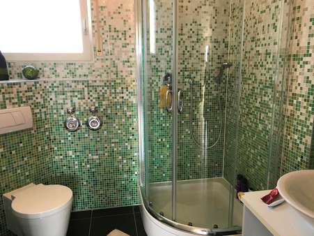 Badezimmmer Badezimmmer - Dachgeschosswohnung in 64285 Darmstadt mit 85m² kaufen