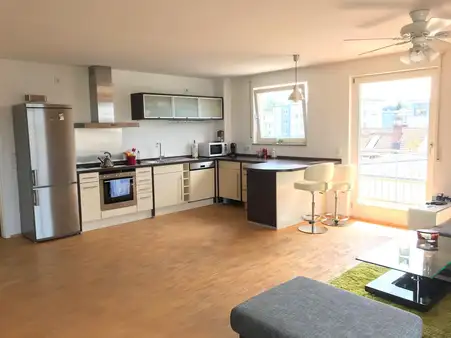 3-Zimmer Wohnung mit Penthouse-Charakter in zentraler Lage