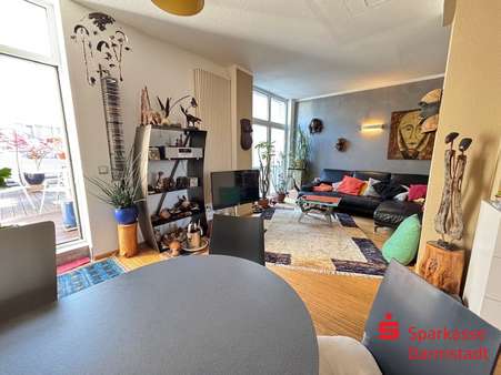 Wohn- und Essbereich Wohn- und Essbereich - Etagenwohnung in 64283 Darmstadt mit 121m² kaufen