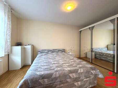 Schlafzimmer Schlafzimmer - Etagenwohnung in 64283 Darmstadt mit 59m² kaufen