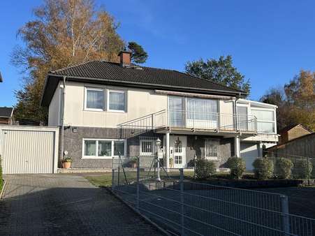 Ansicht West von der Zufahrt - Einfamilienhaus in 64720 Michelstadt mit 101m² kaufen