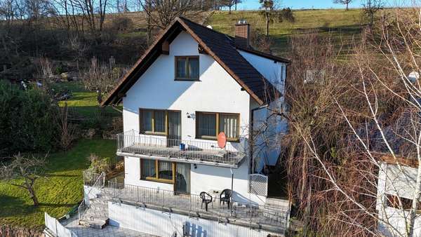 Idyllisch am Feldrand gelegen Idyllisch am Feldrand gelegen - Einfamilienhaus in 64753 Brombachtal mit 169m² kaufen