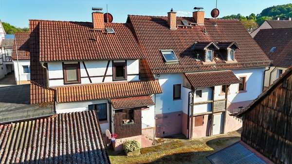 Ansicht Rückseite - Zweifamilienhaus in 64739 Höchst mit 240m² kaufen