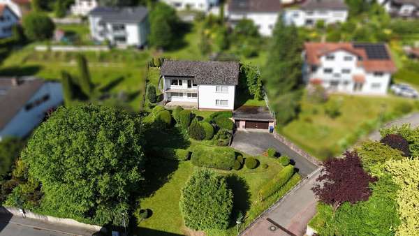 Großzügiges Grundstück Großzügiges Grundstück - Einfamilienhaus in 64711 Erbach mit 155m² kaufen
