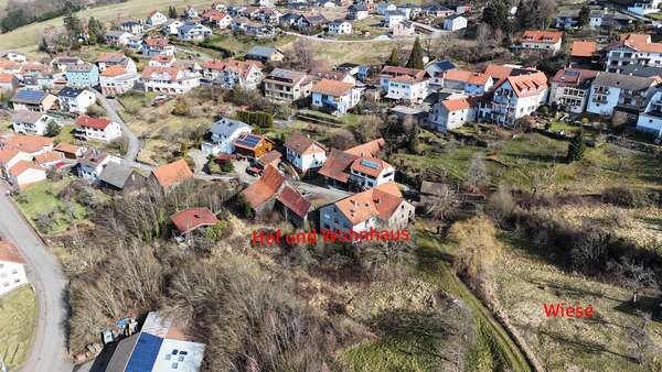 Wiesen direkt neben dem Hof - Bauernhaus in 64760 Oberzent mit 182m² kaufen