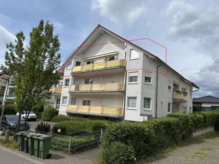Außenansicht - Dachgeschosswohnung in 64711 Erbach mit 98m² kaufen