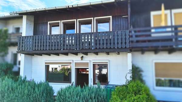 Außenansicht Außenansicht - Reihenmittelhaus in 64711 Erbach mit 108m² kaufen