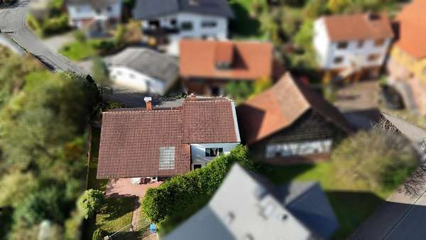 Luftbild 2 - Einfamilienhaus in 64756 Mossautal mit 141m² kaufen